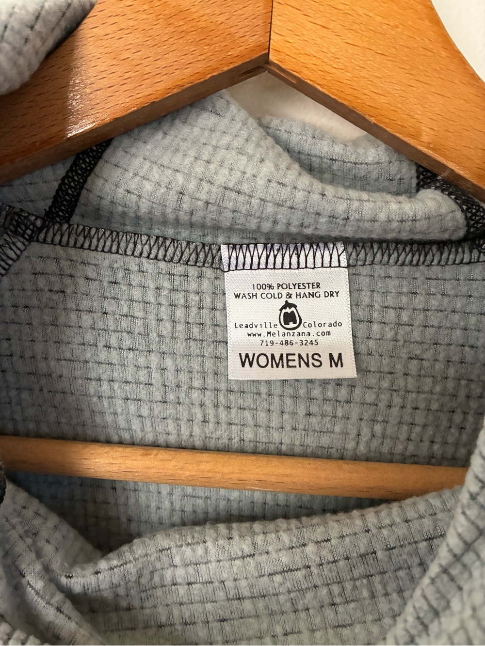 Melanzana Women's Microgrid Hoody Gray - Picture 4 of 6